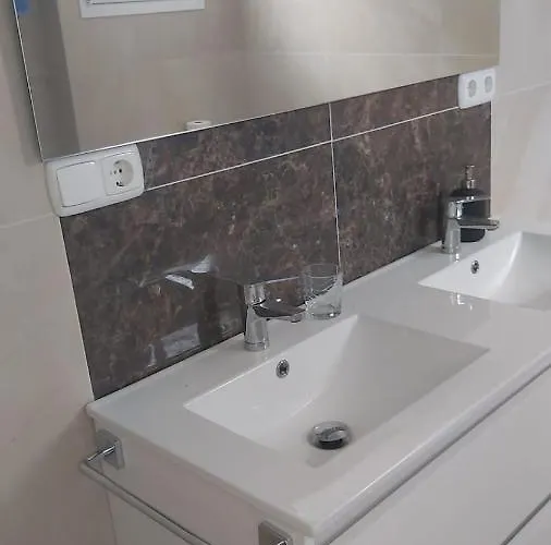 Σαλέ La Palmera Εστεπόνα